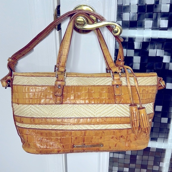 Brahmin Handbags - Brahmin tan crème crocodile leather woven medium satchel bag 💕